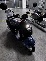 Электроскутер Мотомир YADEA M6 чёрный матовый