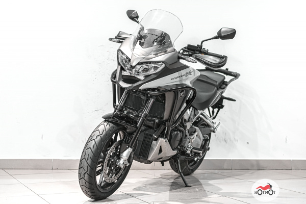 Мотоцикл HONDA VFR 800X Crossrunner 2015, БЕЛЫЙ пробег 18417 | Мототека