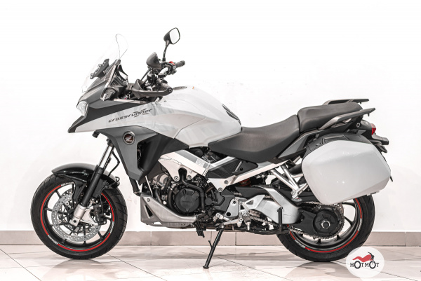 Мотоцикл HONDA VFR 800X Crossrunner 2015, БЕЛЫЙ пробег 9344 | Мототека